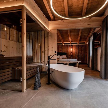 Nidaris - Luxury Private Spa Suites Malè Esterno foto