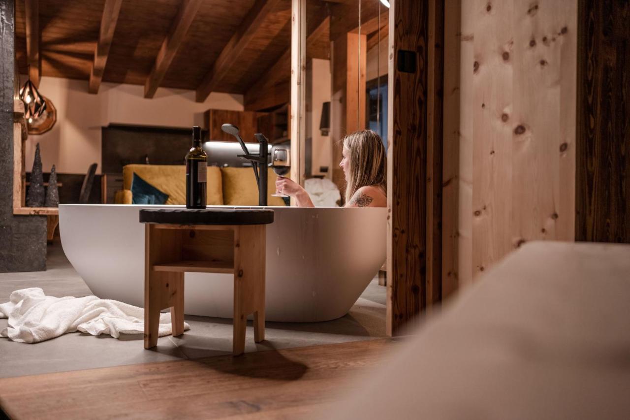 Nidaris - Luxury Private Spa Suites Malè Esterno foto