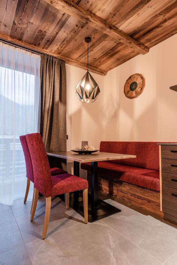 Nidaris - Luxury Private Spa Suites Malè Esterno foto